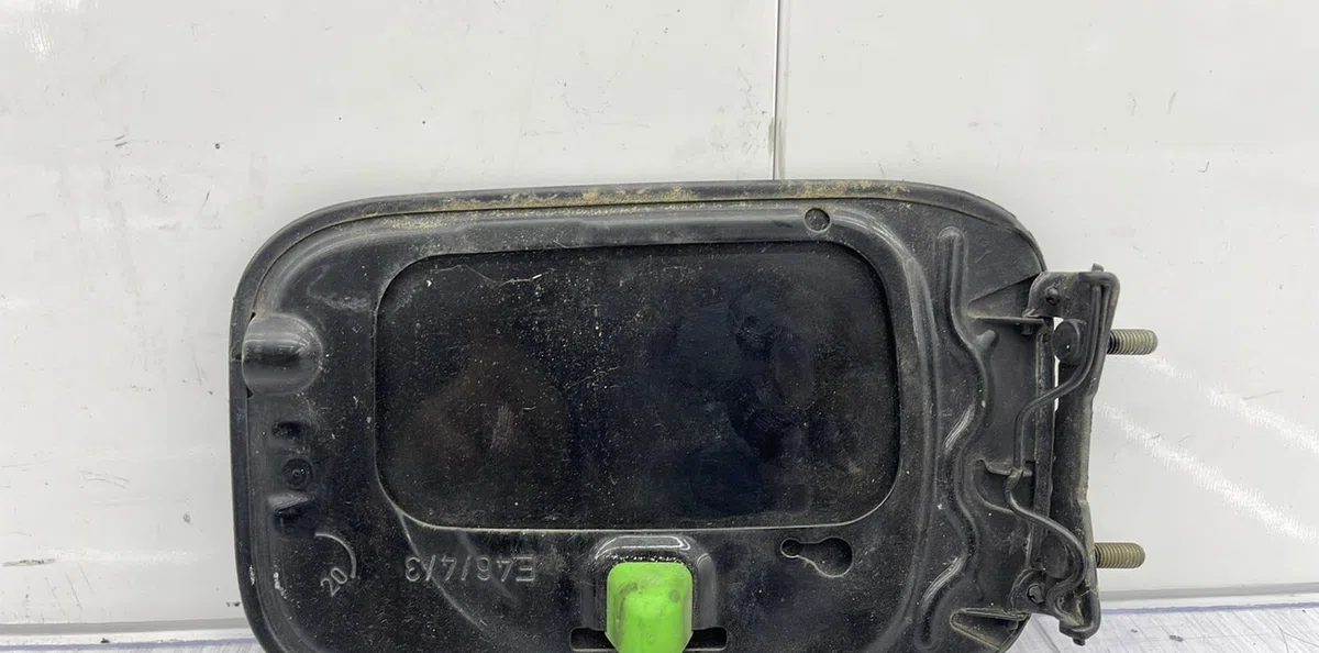 Volet de trappe carburant BMW SERIE 3 E46 PHASE 2 occasion