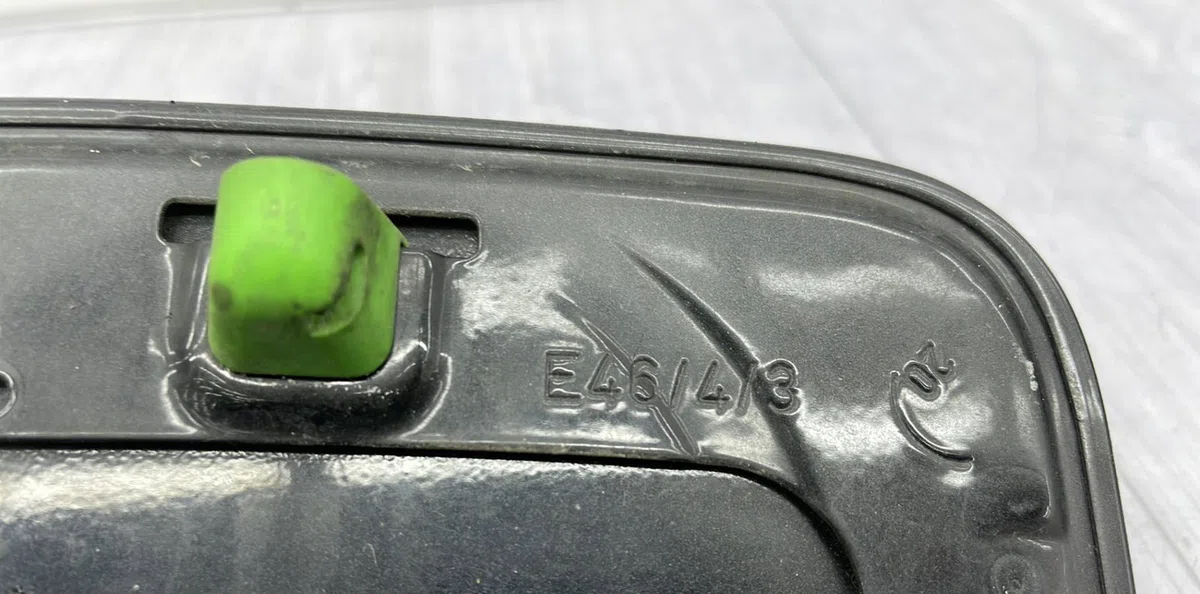 Volet de trappe carburant BMW SERIE 3 E46 PHASE 2 occasion