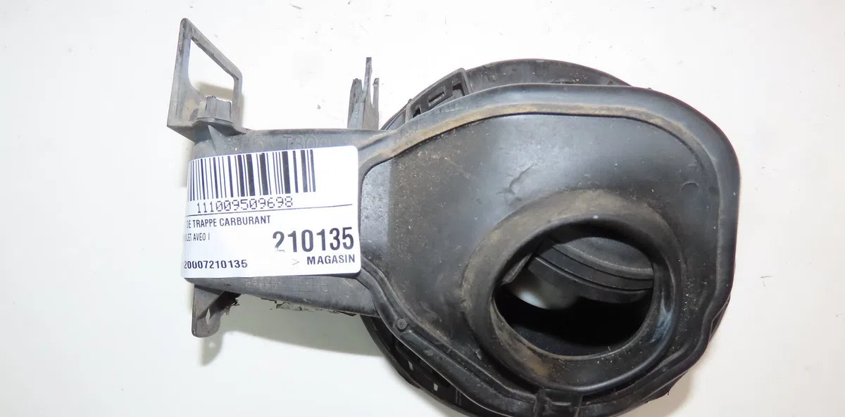 Volet de trappe carburant Chevrolet AVEO 3-5 portes (T300) 1.6 (2011) occasion
