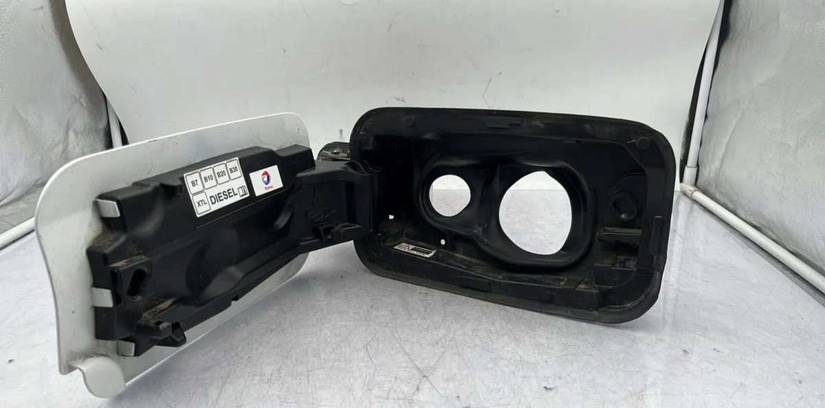 Volet de trappe carburant CITROEN BERLINGO 3 M PHASE 1 occasion