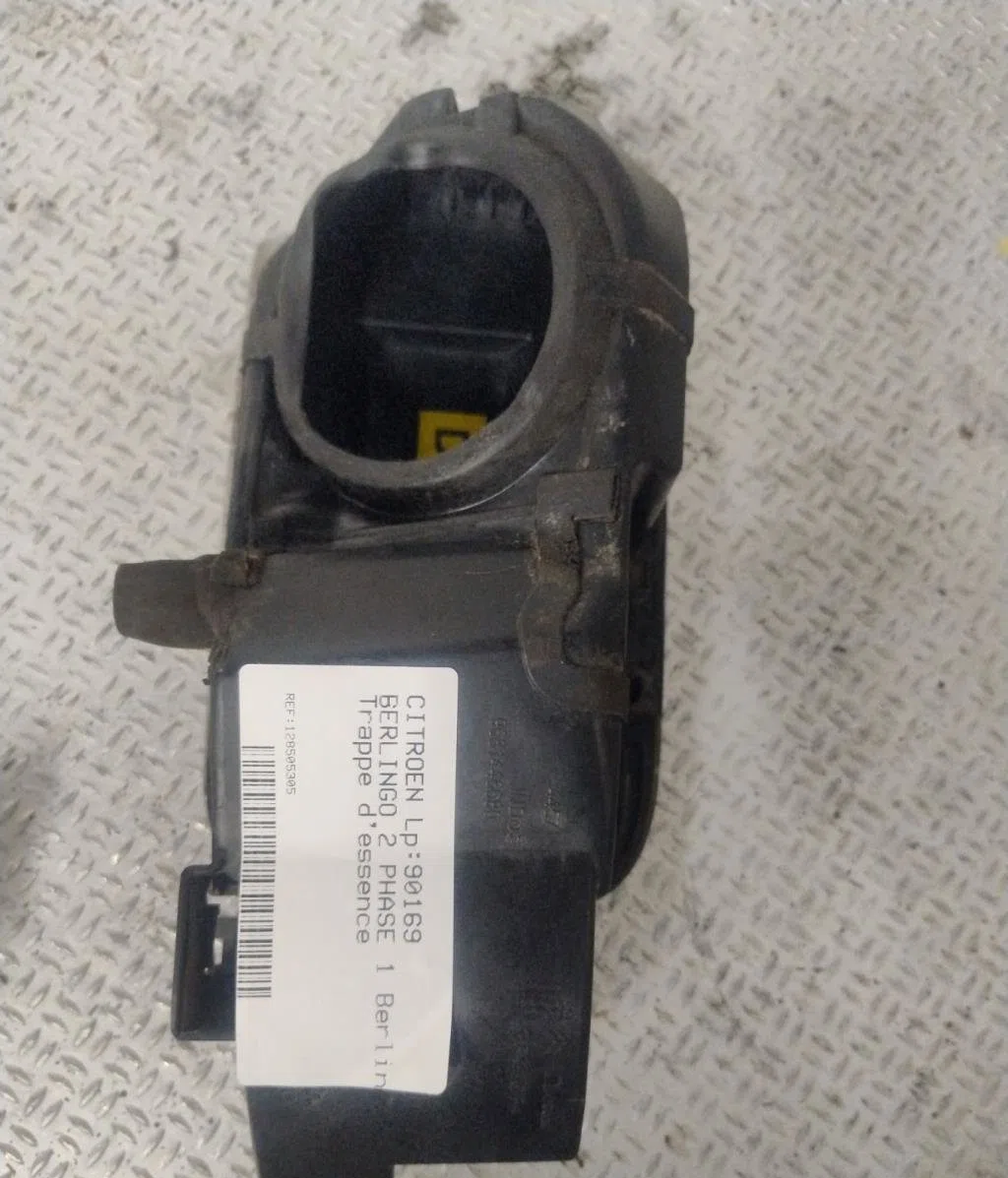Volet de trappe carburant Citroen BERLINGO Camionnette-Monospace (B9) 1.6 hdi 90 16v (2008) 3 portes occasion