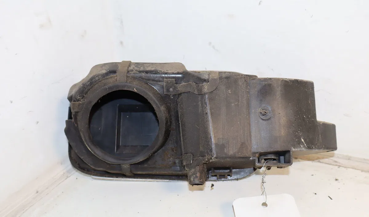 Volet de trappe carburant Citroen BERLINGO Camionnette-Monospace (B9) 1.6 hdi - bluehdi 75 (2010) 4 portes occasion