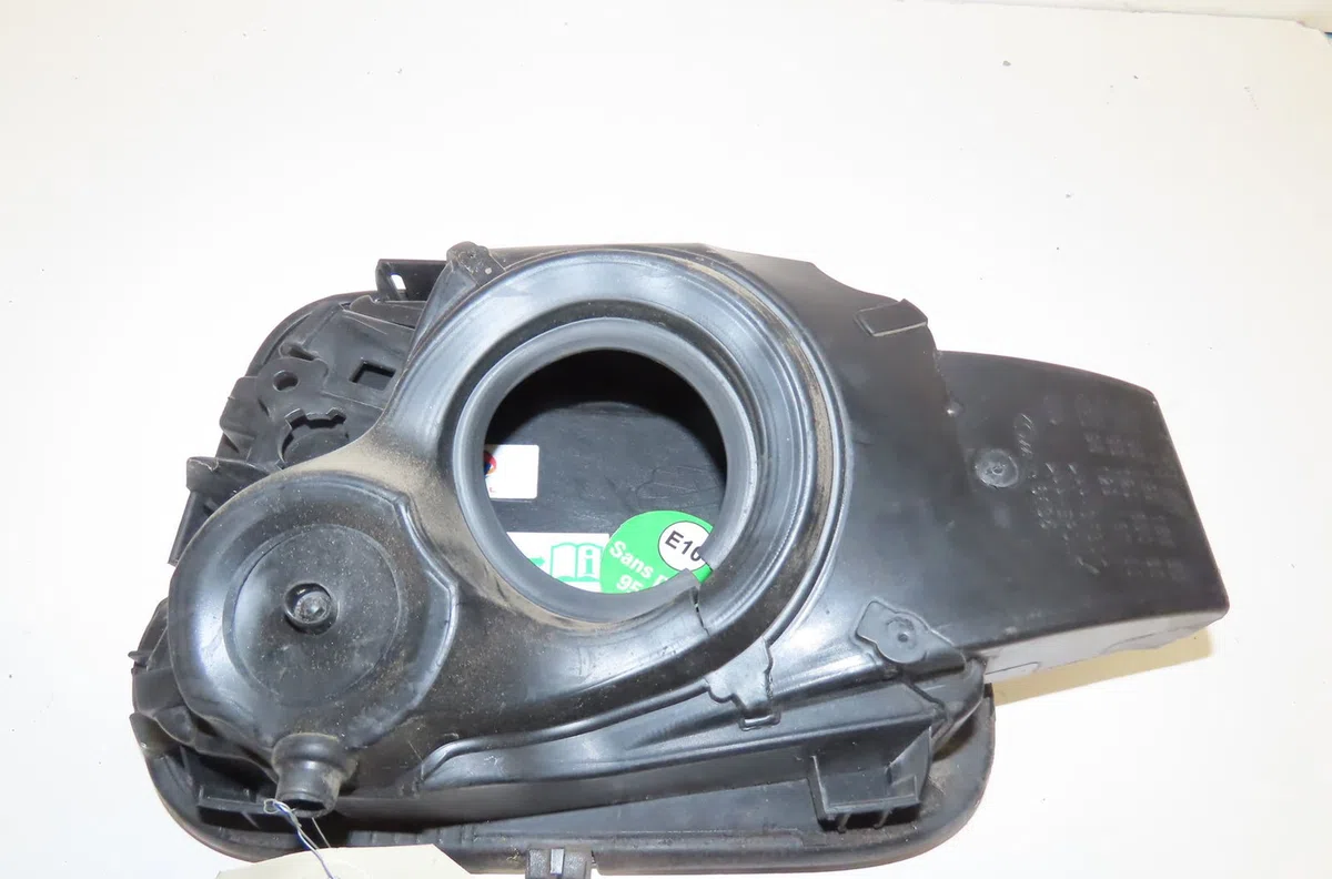 Volet de trappe carburant Citroen C3 III (SX) 1.2 thp 110 (2016) occasion