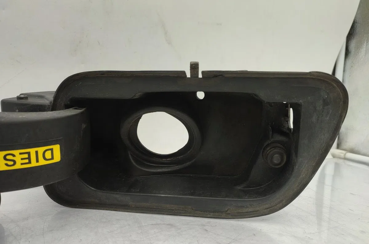 Volet de trappe carburant CITROEN C4 GRAND PICASSO 2 PHASE 1 occasion