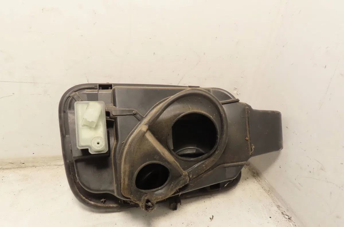 Volet de trappe carburant Citroën C4 III (BA_, BB_, BC_) 1.5 bluehdi 130 (bbyhzb) (2020) occasion