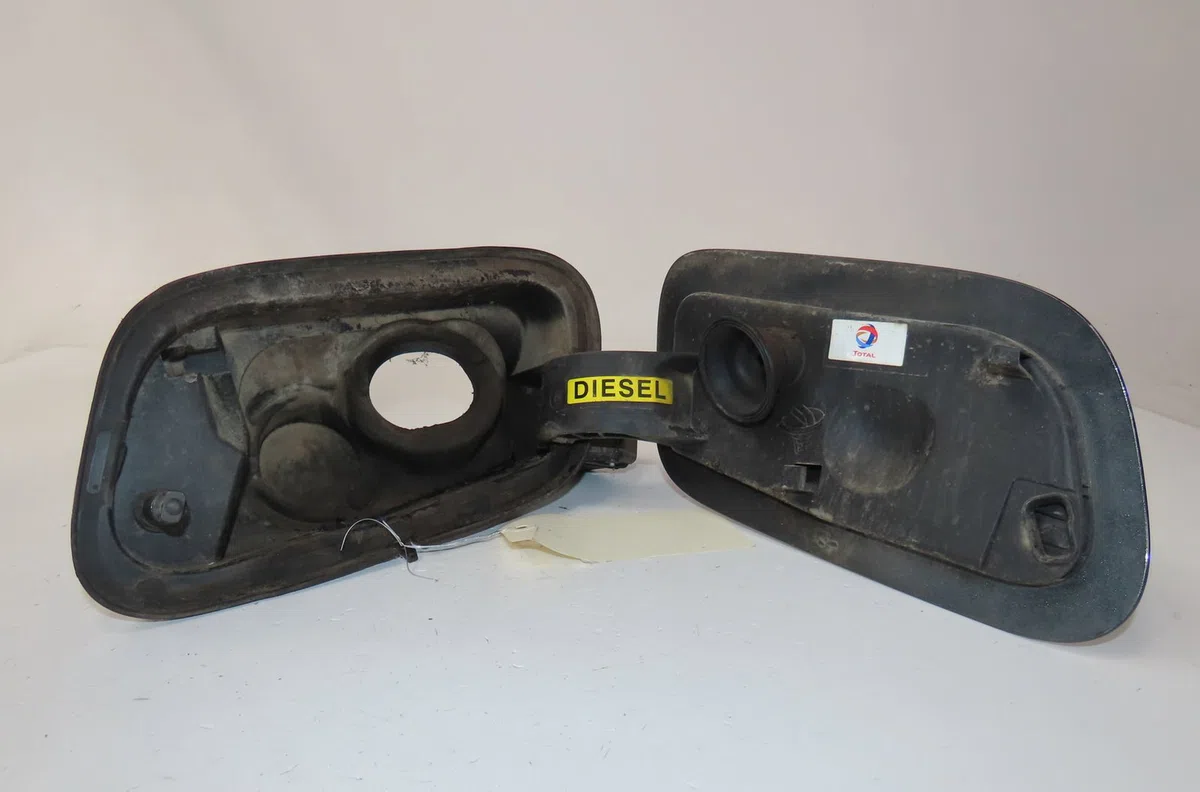 Volet de trappe carburant Citroen C4 PICASSO II 1.6 hdi - bluehdi 115 (2013) 5 portes occasion