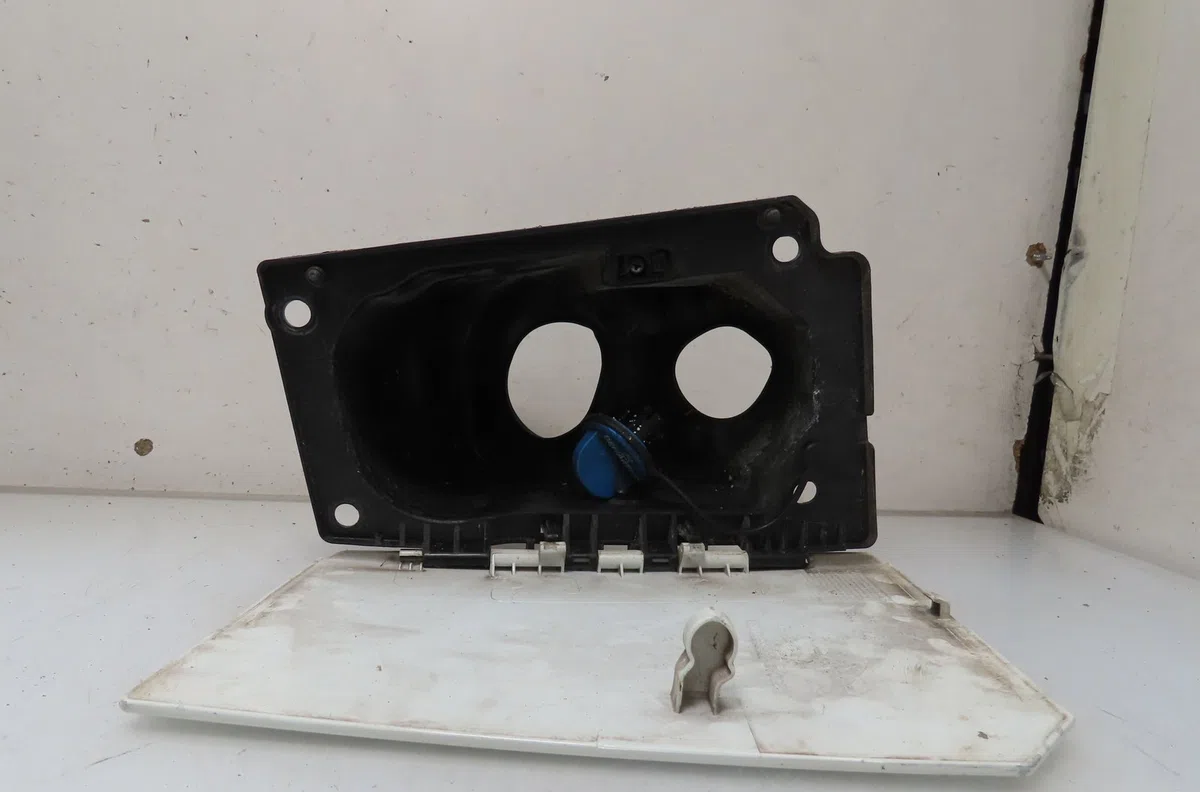 Volet de trappe carburant Citroën JUMPER Camionnette 2.2 bluehdi 140 (2019) occasion