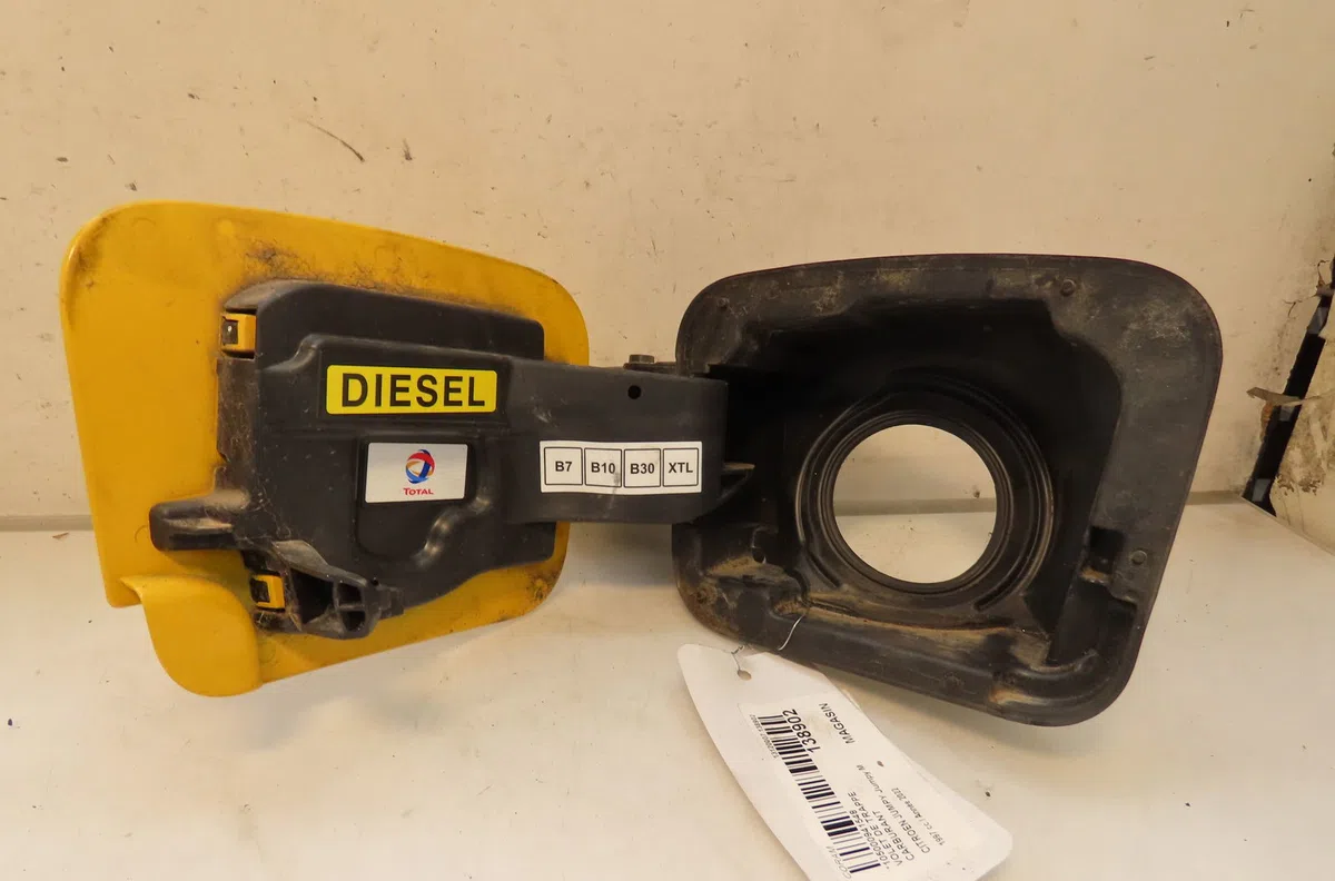 Volet de trappe carburant Citroën JUMPY Camionnette (V_) 2.0 bluehdi 145 (2021) occasion