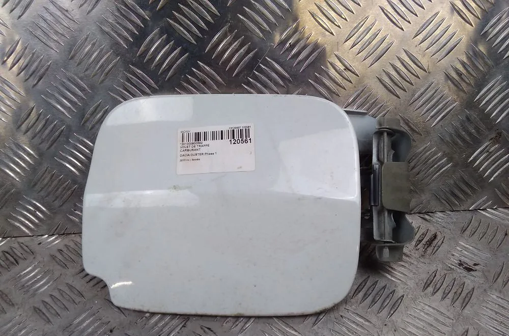Volet de trappe carburant DACIA DUSTER occasion
