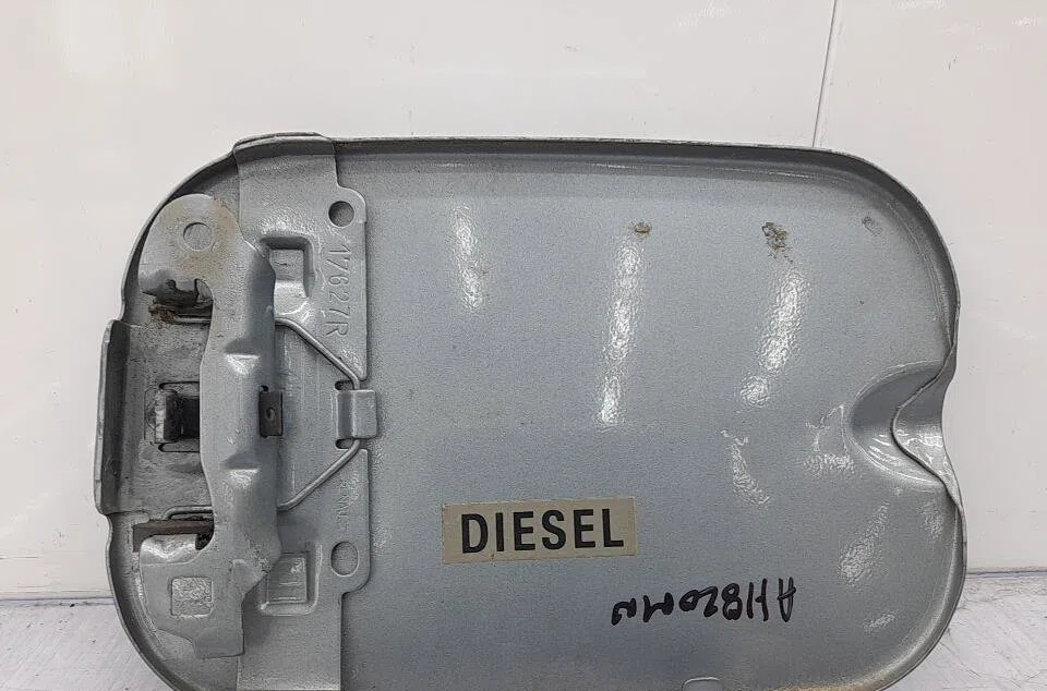 Volet de trappe carburant DACIA SANDERO 1 occasion
