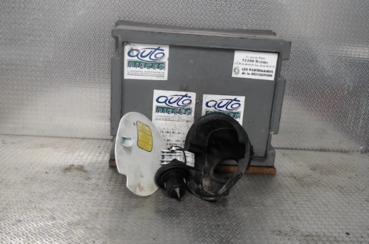 Volet de trappe carburant FIAT DOBLO 2 DOBLO 2 PHASE 1 occasion