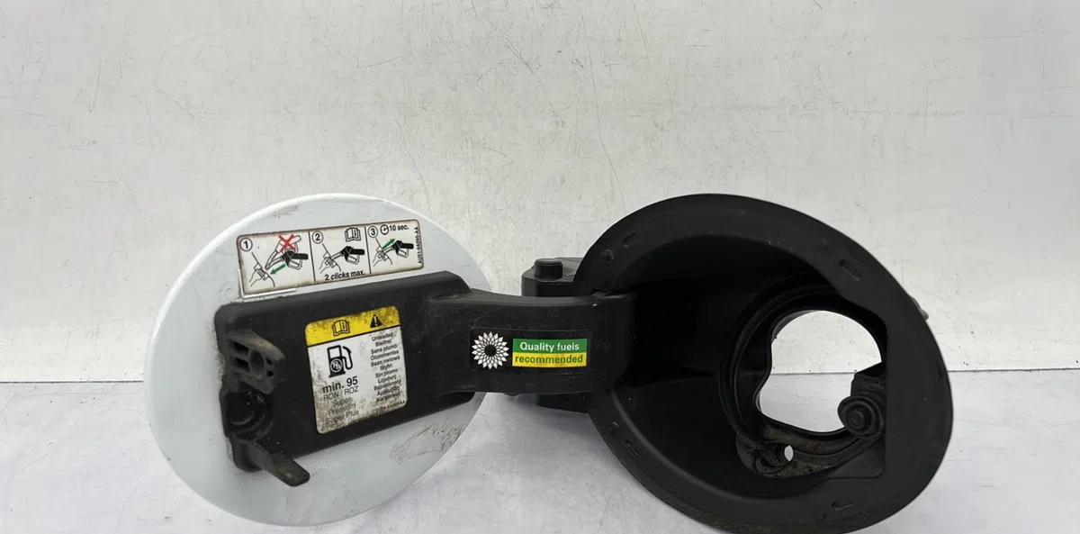 Volet de trappe carburant FORD B-MAX occasion