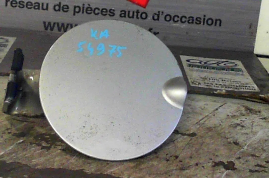Volet de trappe carburant Ford KA (RB_) 1.3 i (1996-2008) occasion