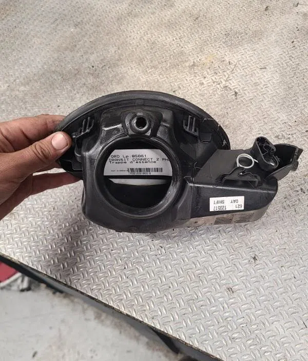 Volet de trappe carburant FORD TRANSIT CONNECT 2  TRANSIT CONNECT 2 PHASE 1 occasion
