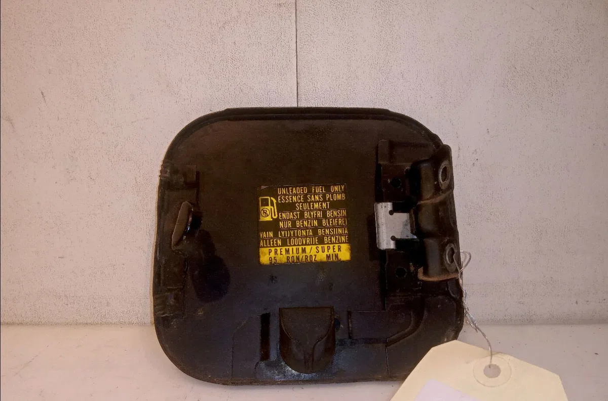 Volet de trappe carburant Honda CR-V I (RD) 2.0 16v 4wd (rd1, rd3) (1995-2001) occasion