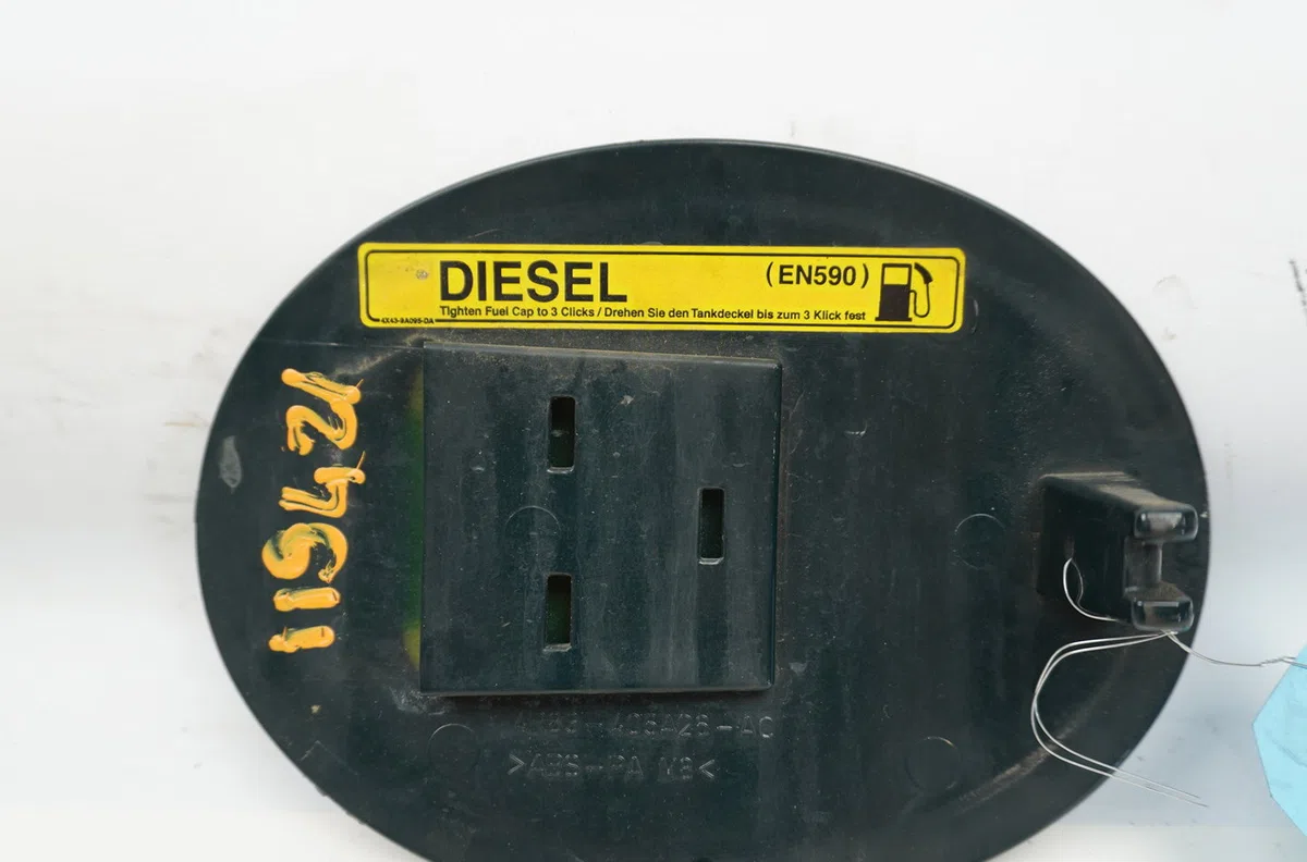 Volet de trappe carburant Jaguar S-TYPE II (X200) 2.7 d (2004-2007) occasion