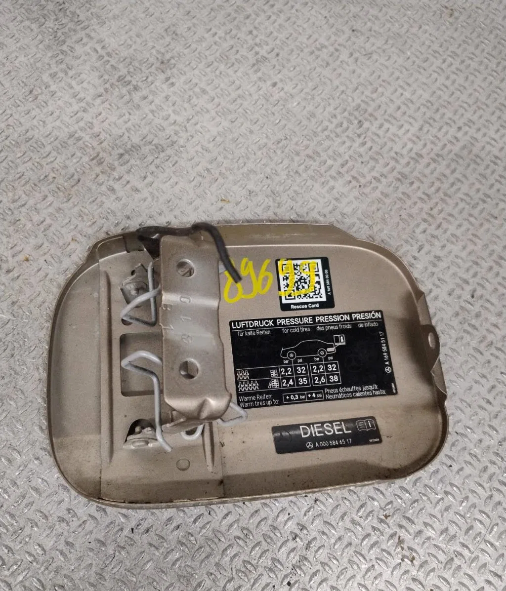 Volet de trappe carburant Mercedes-benz CLASSE A (W169) A 200 cdi (169.008, 169.308) (2004-2012) 5 portes occasion