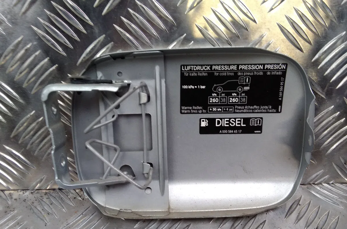 Volet de trappe carburant Mercedes-benz CLASSE B Sports Tourer (W245) B 200 cdi (245.208) (2005-2011) occasion
