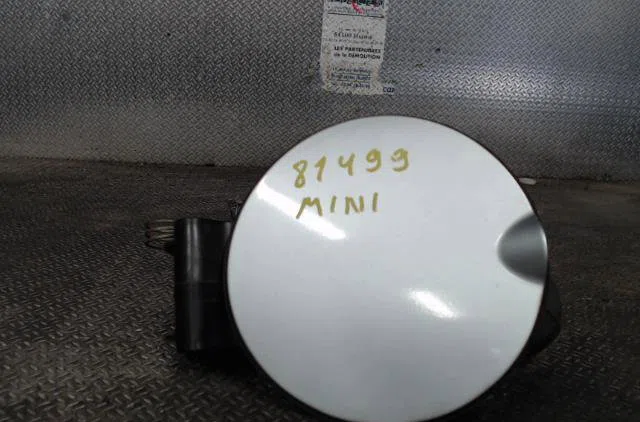 Volet de trappe carburant MINI MINI 1 R50-R53  MINI 1 R50-R53 PHASE 1 occasion