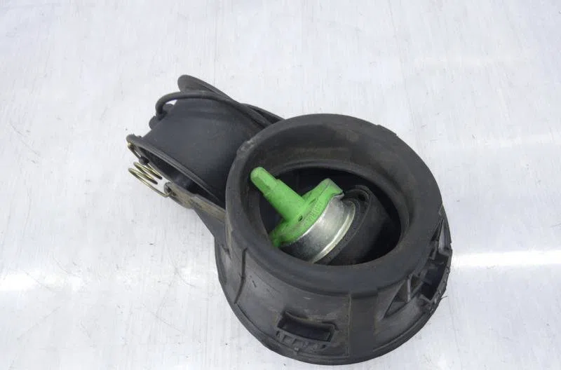 Volet de trappe carburant MINI MINI 1 R50-R53 PHASE 1 occasion