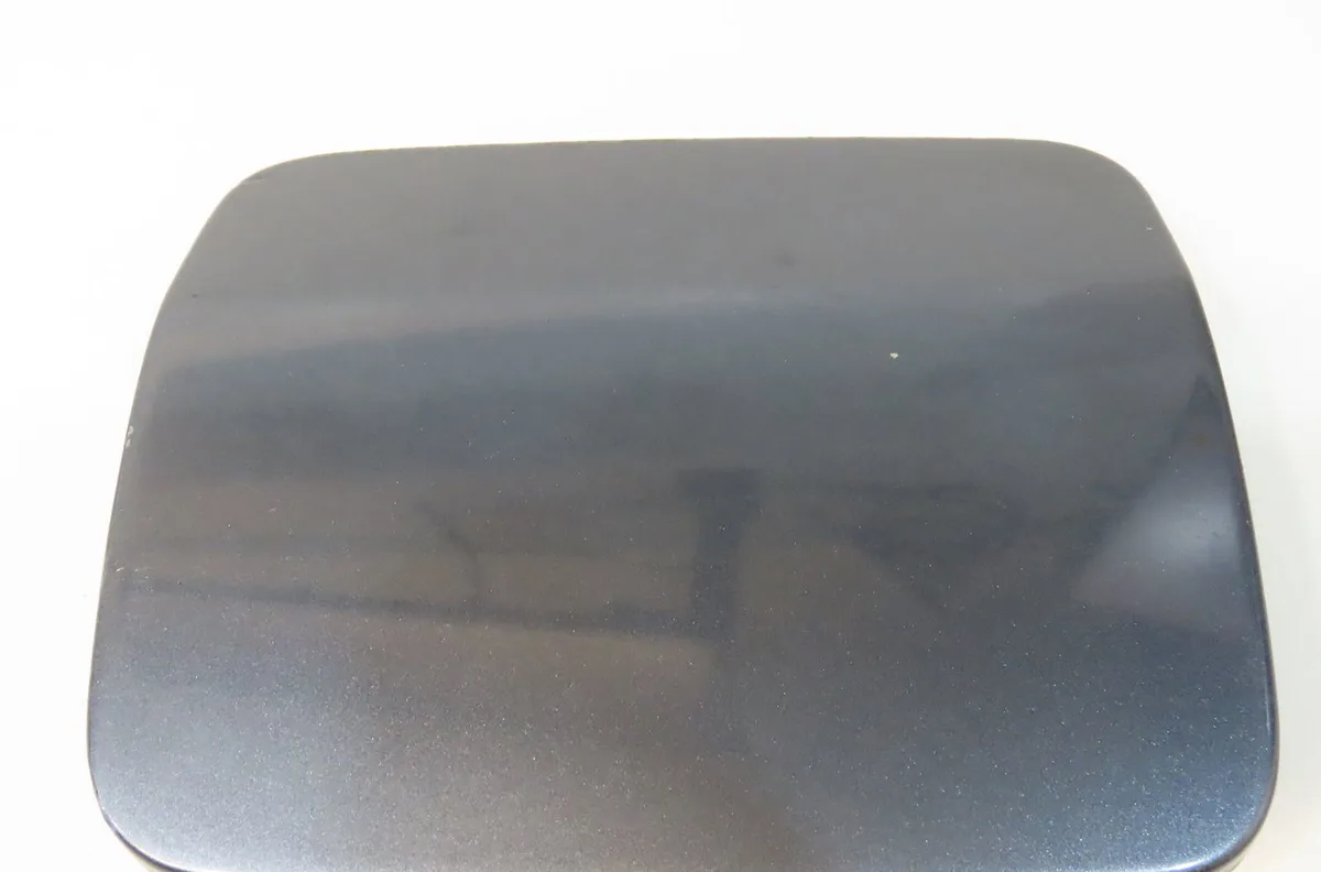 Volet de trappe carburant Mitsubishi PAJERO IV (V8_W, V9_W) 3.2 di-d (v88w, v98w) (2007) occasion
