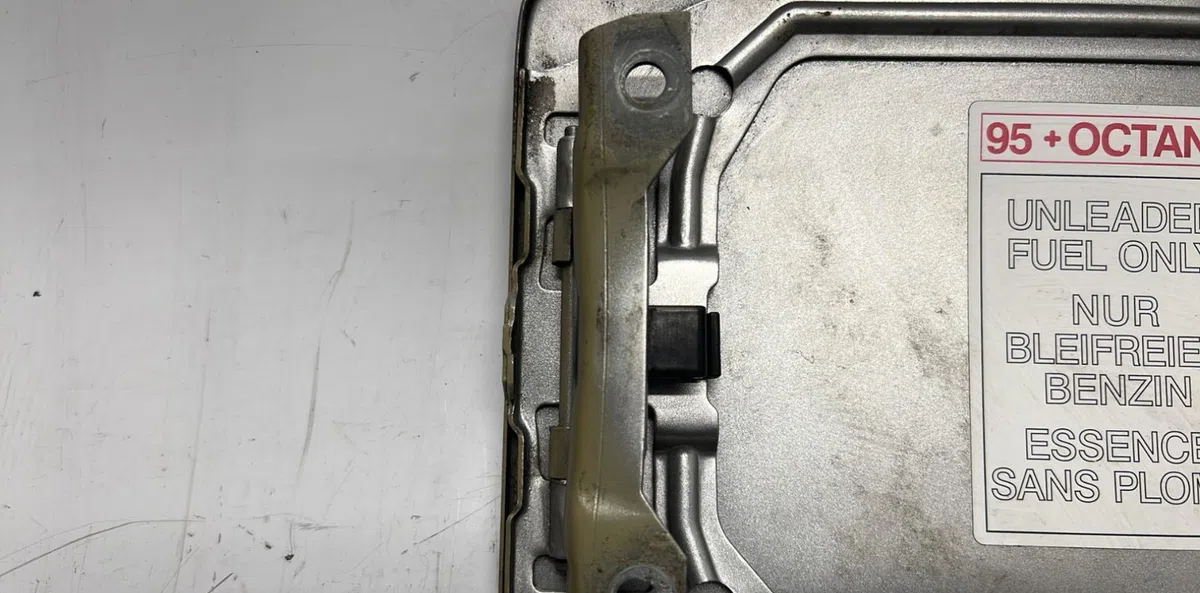 Volet de trappe carburant MITSUBISHI PAJERO PININ occasion