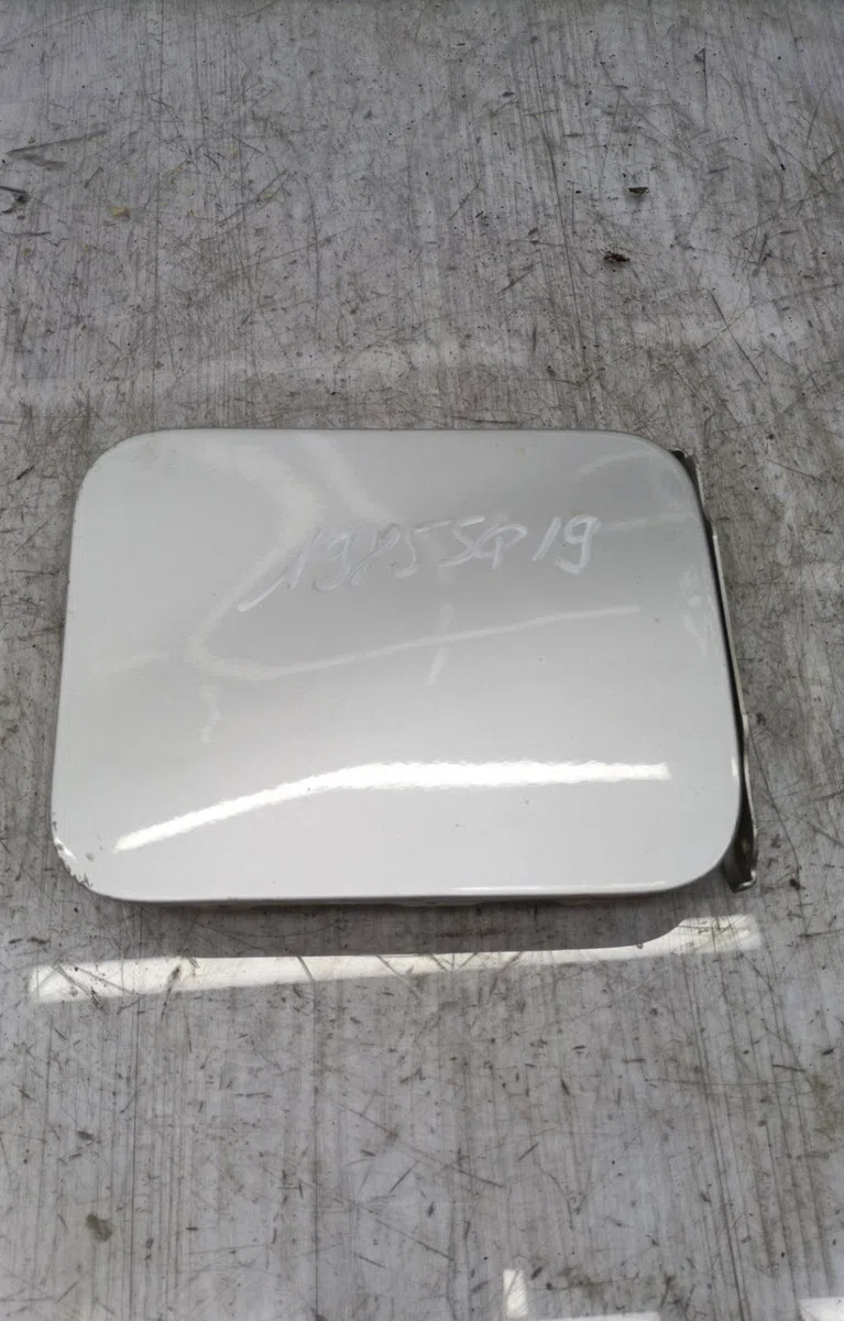 Volet de trappe carburant NISSAN TERRANO 2 PHASE 4 occasion