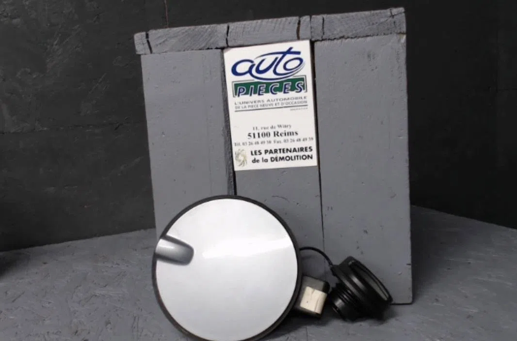 Volet de trappe carburant OPEL ASTRA H  ASTRA H PHASE 1 BREAK occasion