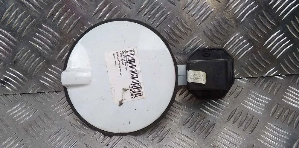 Volet de trappe carburant Opel ASTRA H Camionnette-Break (L70) 1.7 cdti (l70) (2004-2010) occasion