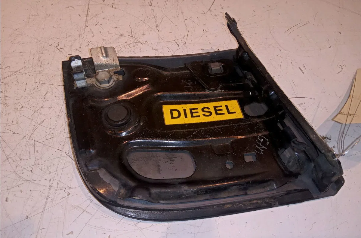 Volet de trappe carburant Peugeot 107 (PM_, PN_) 1.4 hdi (2005-2014) occasion