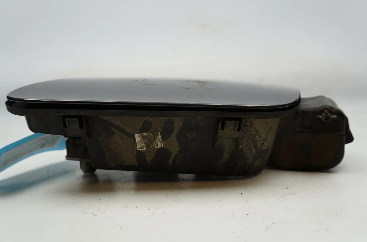 Volet de trappe carburant Peugeot 2008 II (UD_, US_, UY_, UK_) 1.5 bluehdi 130 (2019) occasion