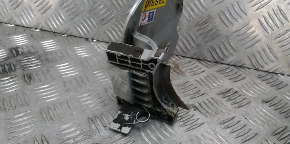 Volet de trappe carburant Peugeot 307 CC (3B) 2.0 hdi 135 (2005-2009) occasion