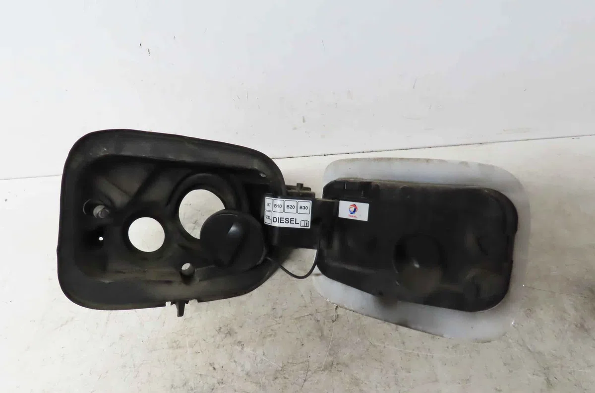 Volet de trappe carburant PEUGEOT 308 II occasion