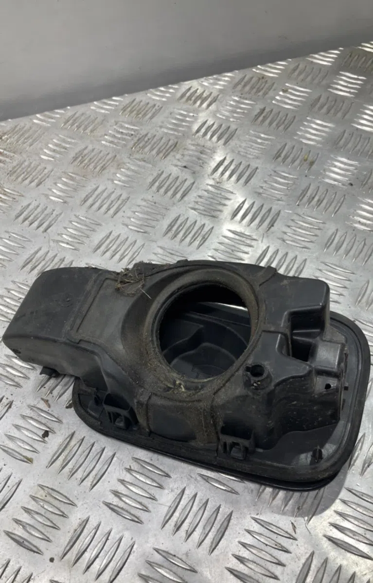 Volet de trappe carburant PEUGEOT 508 1 SW PHASE 1 BREAK occasion