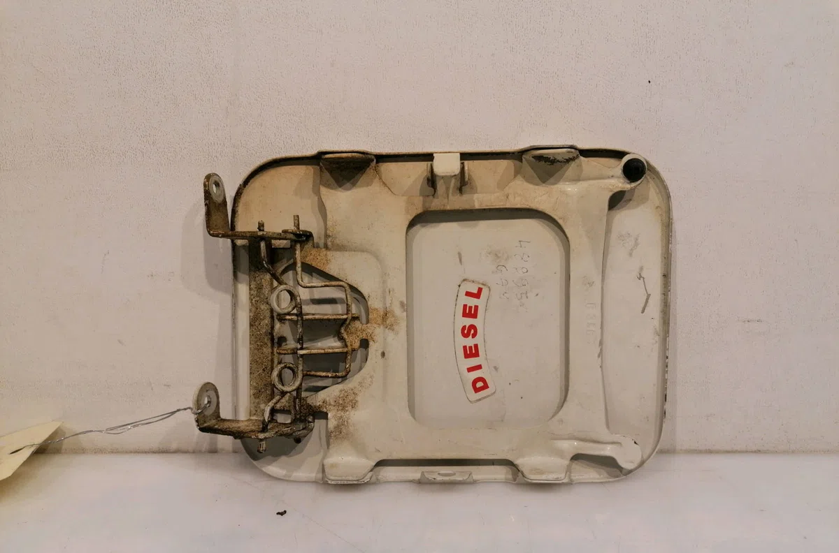 Volet de trappe carburant Peugeot BOXER Camion plate-forme-Châssis (ZCT_) 2.5 d (1994-2002) occasion