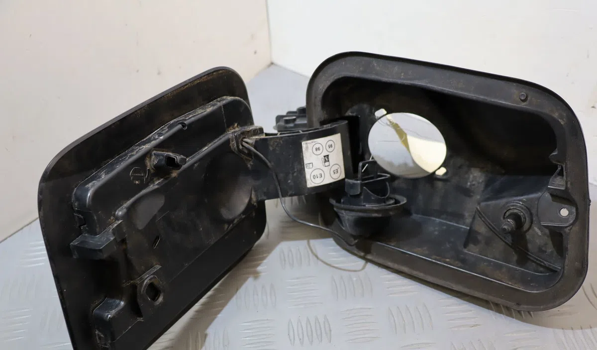 Volet de trappe carburant Renault CAPTUR II (HF_) Tce 100 (hfmt) (2020) occasion