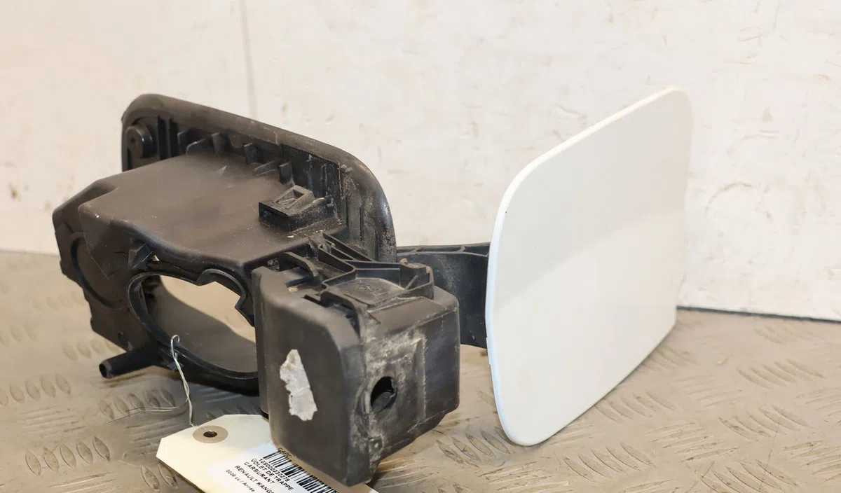 Volet de trappe carburant Renault KANGOO Express (FW0-1_) 1.5 dci 105 (fw0f) (2008) occasion