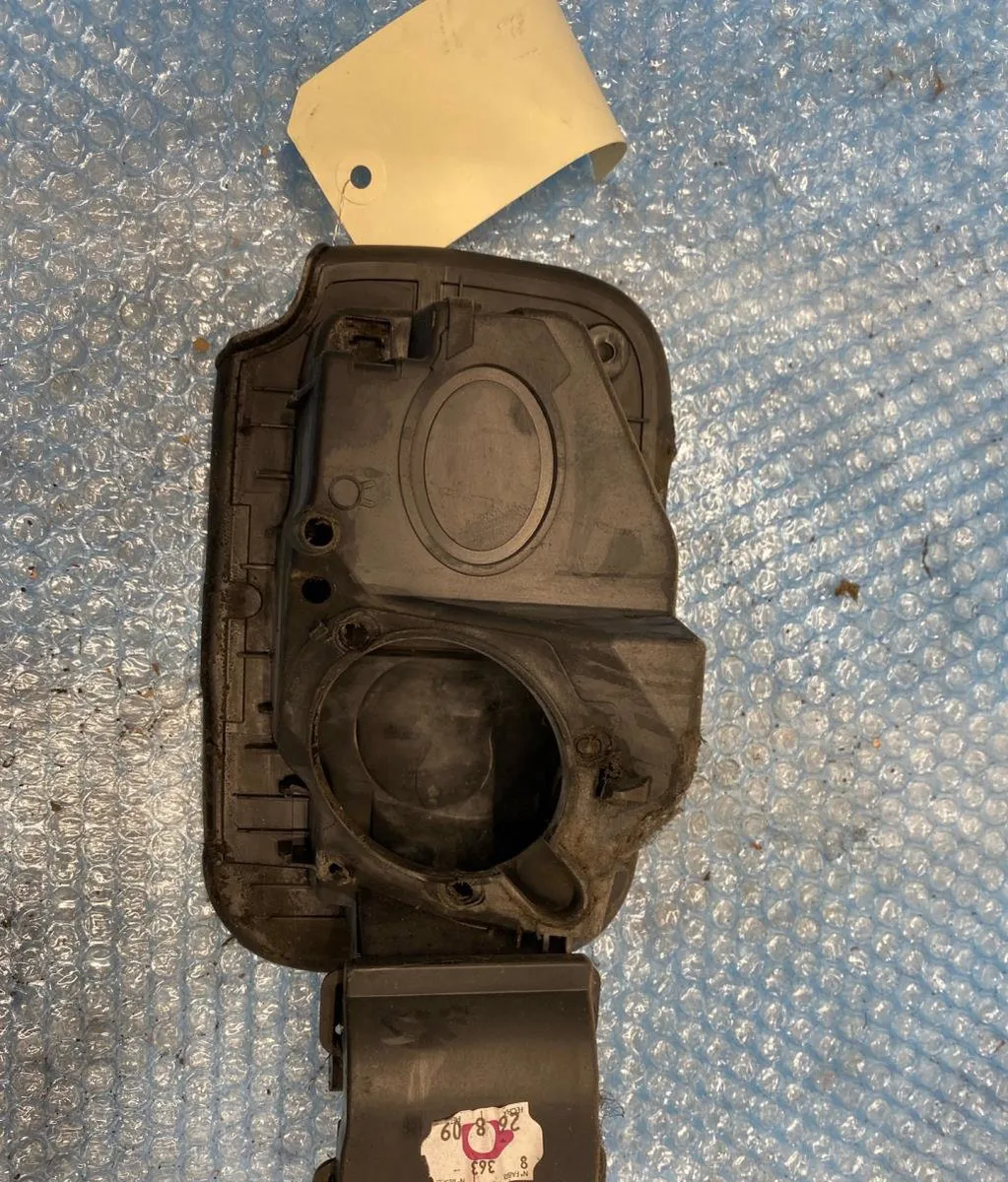 Volet de trappe carburant Renault KANGOO - GRAND KANGOO II (KW0-1_) 1.5 dci 85 (kw0k, kw0l, kw0b) (2008) 4 portes occasi