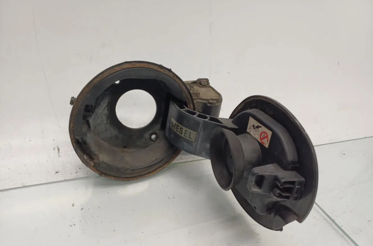 Volet de trappe carburant RENAULT MEGANE 3 PHASE 1 COUPE occasion