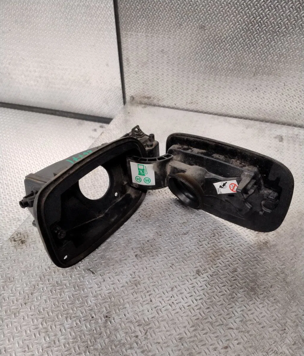 Volet de trappe carburant RENAULT MEGANE 4  MEGANE 4 PHASE 1 occasion