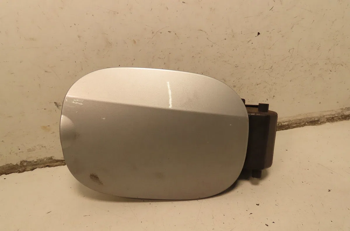 Volet de trappe carburant Renault MODUS - GRAND MODUS (F-JP0_) 1.2 (jp0c, jp0k, fp0c, fp0k, fp0p, jp0p, jp0t) (2004) 5 p