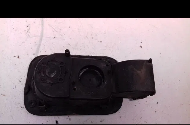 Volet de trappe carburant Renault SCÉNIC II (JM0-1_) 1.9 dci (jm0g, jm12, jm1g, jm2c) (2003-2006) occasion