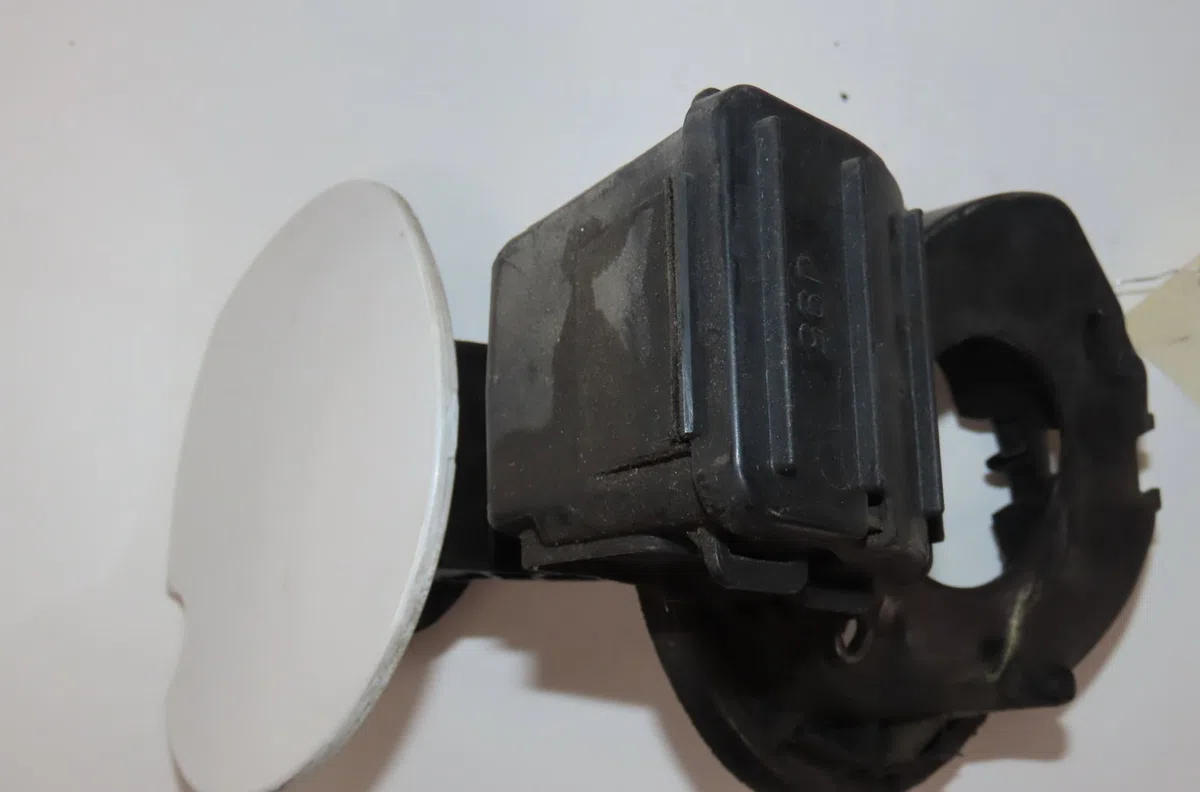 Volet de trappe carburant Renault SCÉNIC III (JZ0-1_) 1.6 dci (jz00, jz12) (2011) 5 portes occasion