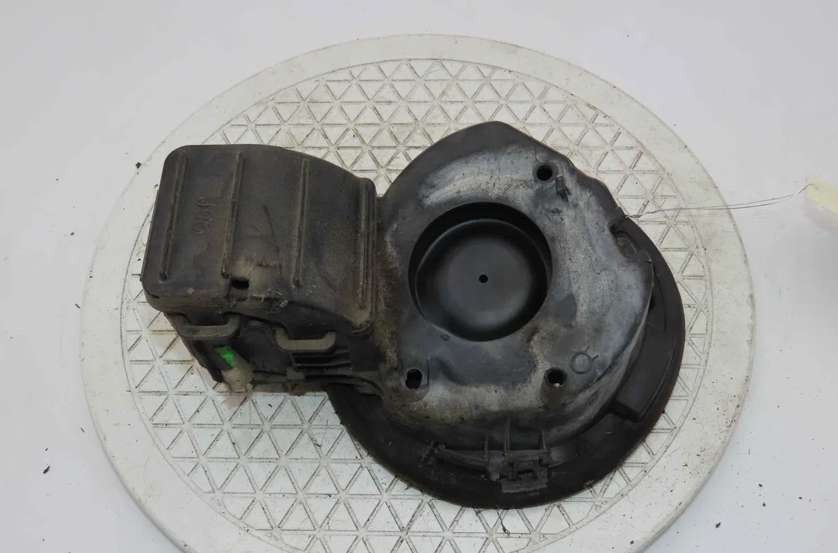 Volet de trappe carburant RENAULT SCENIC III occasion