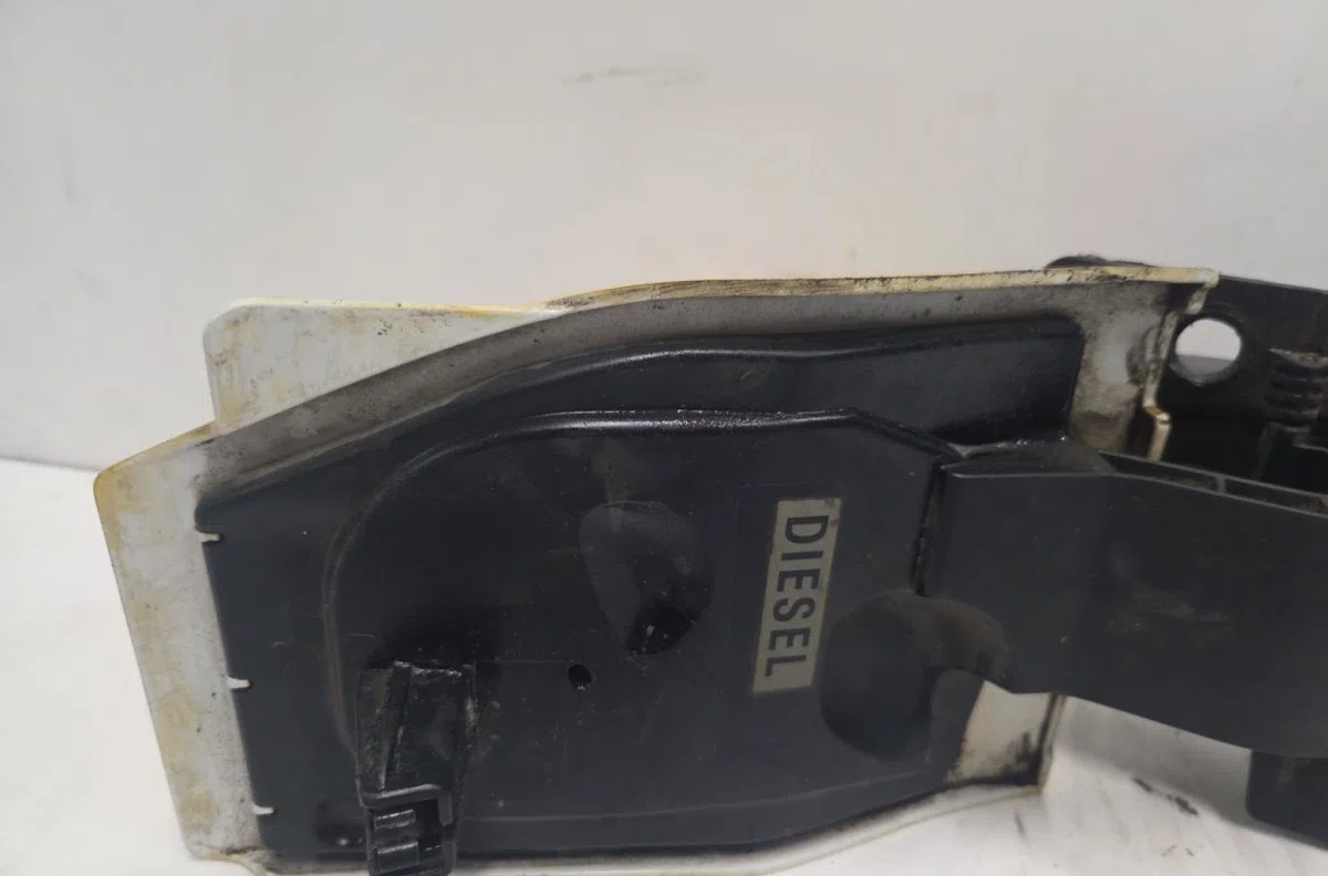 Volet de trappe carburant RENAULT TRAFIC 3 LONG PHASE 1 occasion