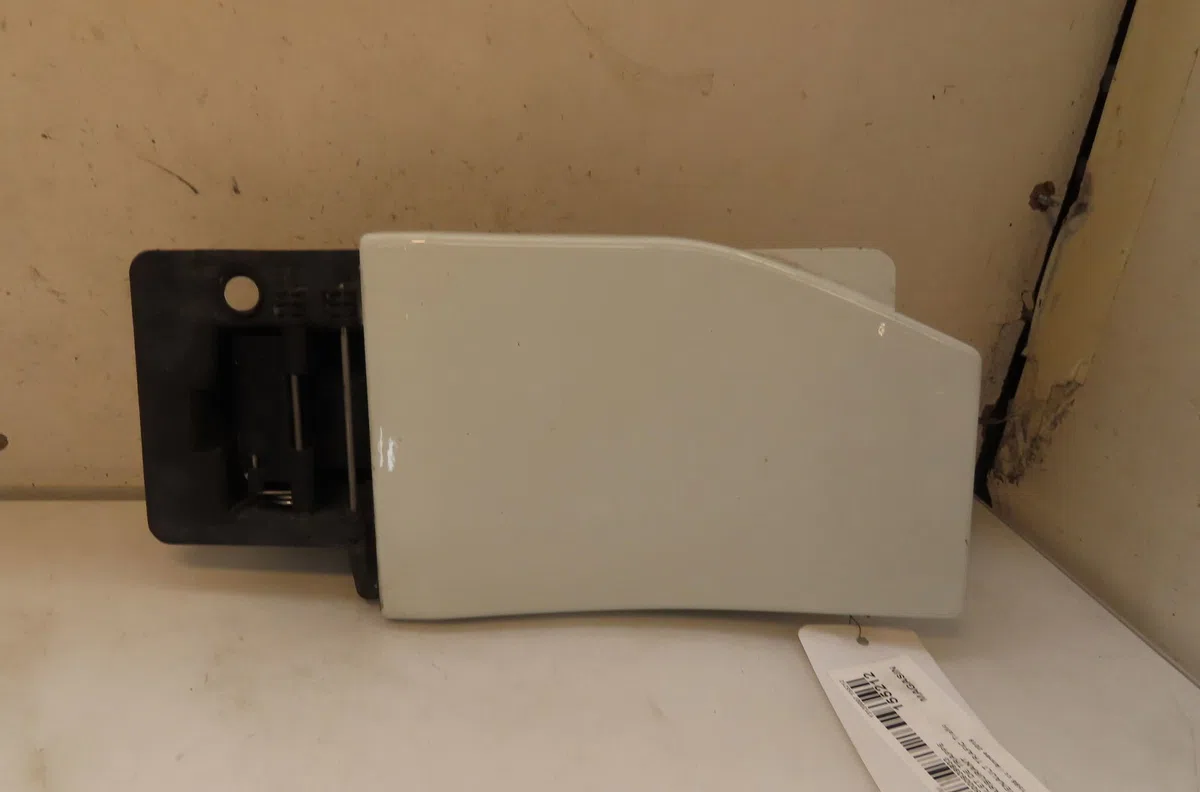 Volet de trappe carburant Renault TRAFIC III Camionnette (FG_) 1.6 dci 120 (fgmk) (2015) occasion
