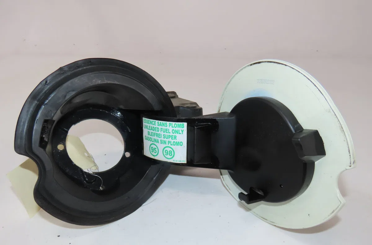 Volet de trappe carburant Renault TWINGO II (CN0_) 1.2 16v (cn04, cn0a, cn0b) (2007-2014) 3 portes occasion