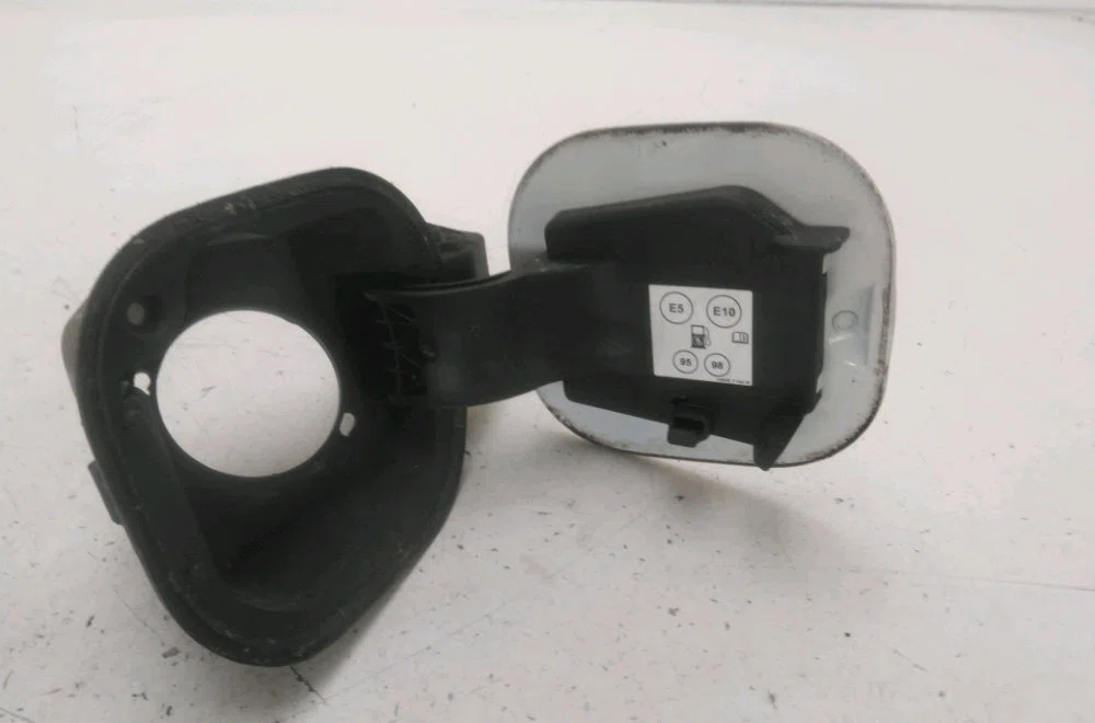 Volet de trappe carburant Renault TWINGO III (BCM_, BCA_) 1.0 sce 70 (2014) 5 portes occasion