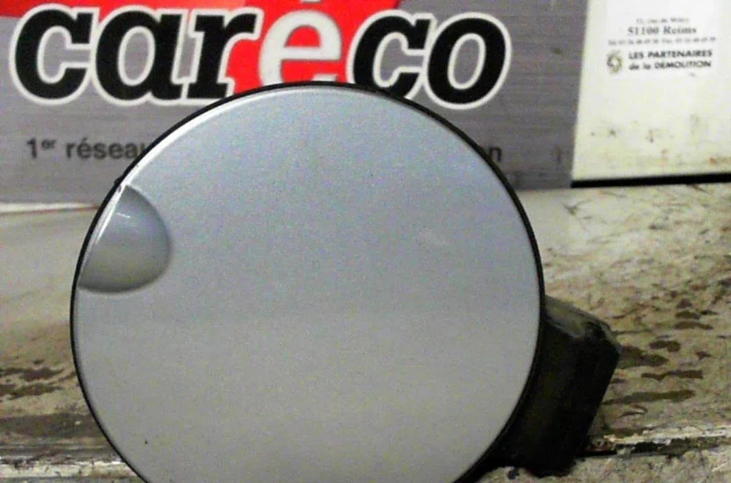 Volet de trappe carburant SEAT TOLEDO 3  TOLEDO 3 occasion