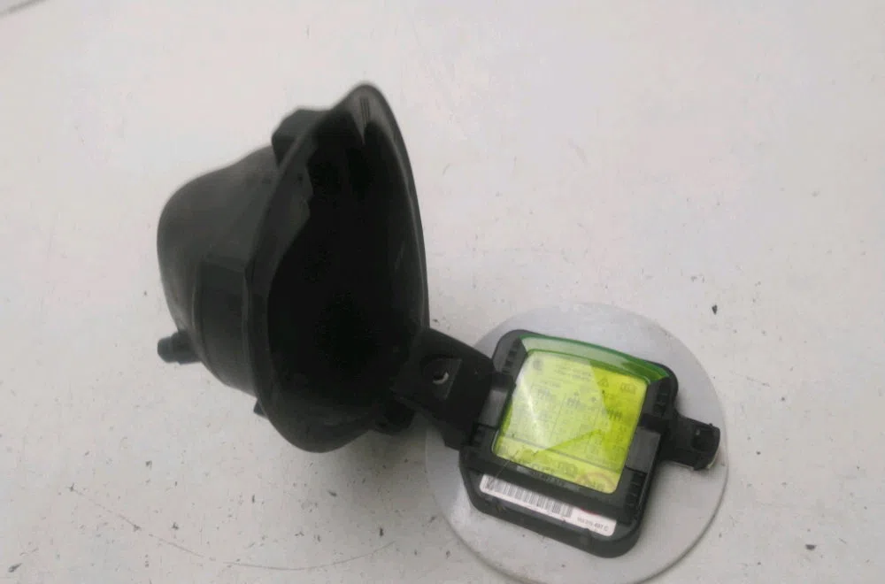 Volet de trappe carburant Skoda FABIA III Break (NJ5) 1.4 tdi (2014) occasion